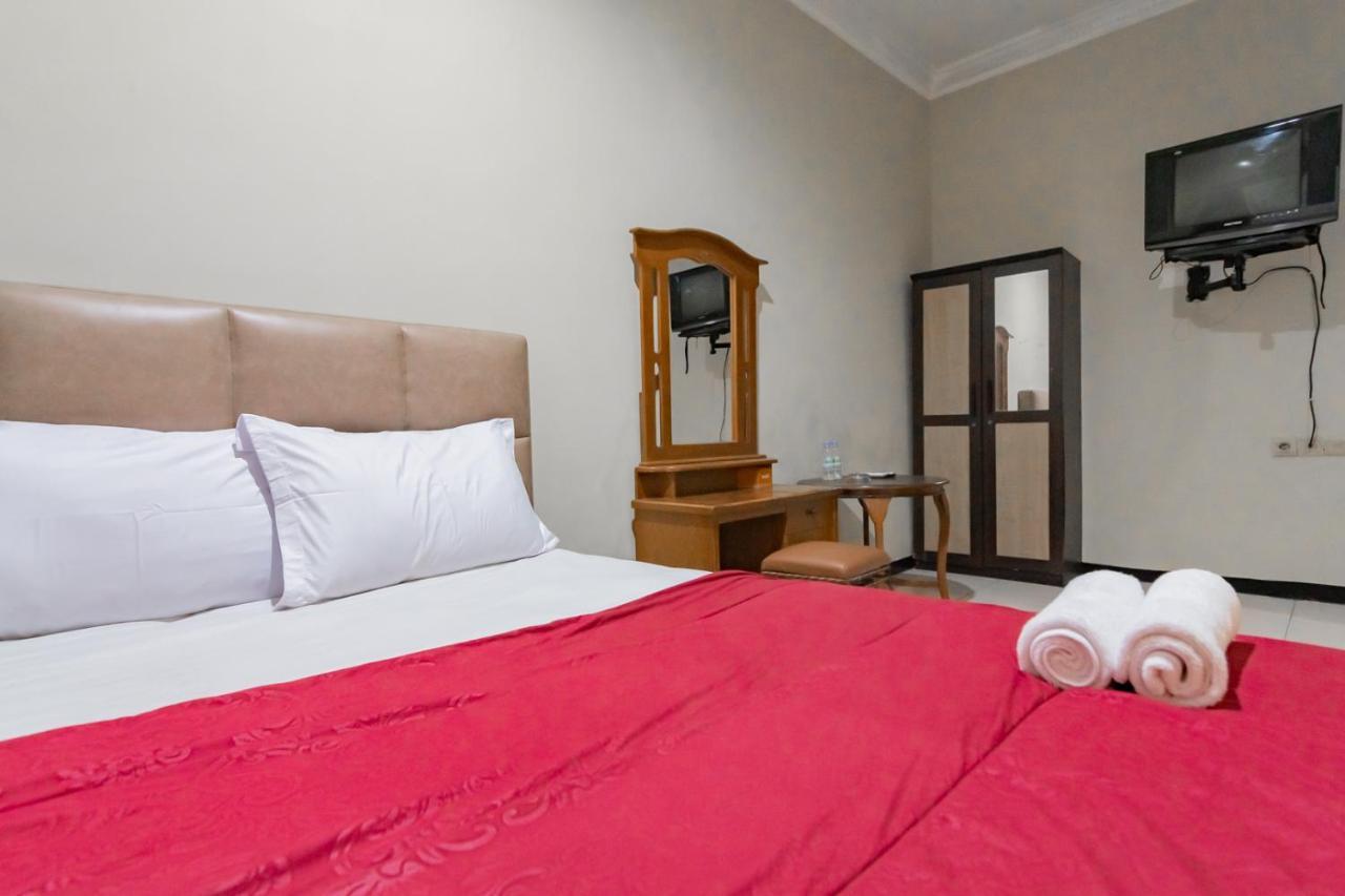 Hotel Markoni Pamanukan Mitra Reddoorz Pamanukan Hilir Esterno foto