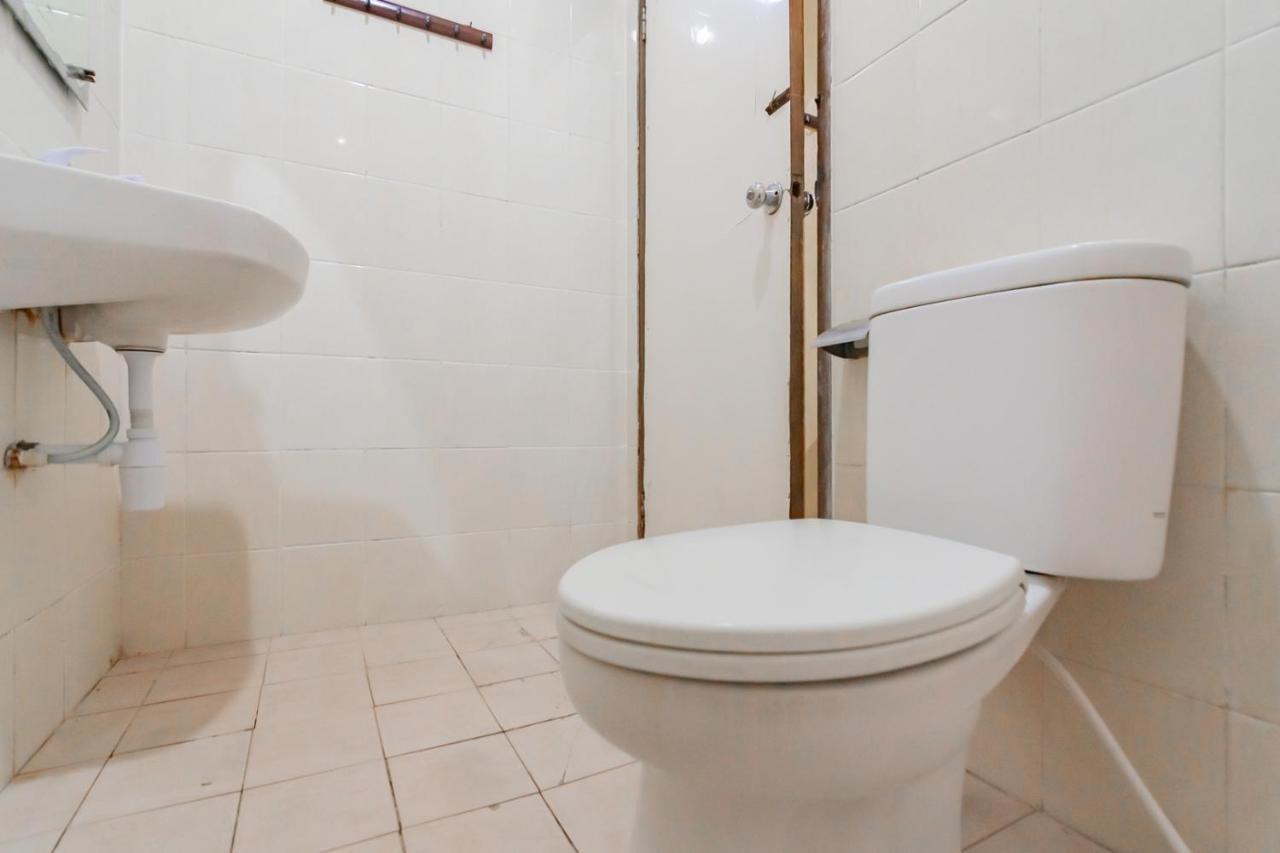 Hotel Markoni Pamanukan Mitra Reddoorz Pamanukan Hilir Esterno foto
